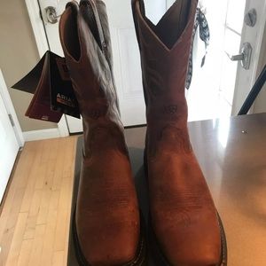 Mens workhog boots